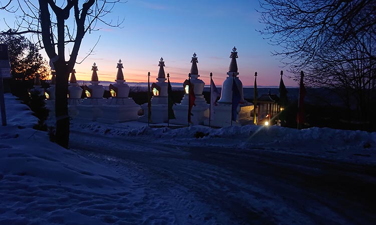 Stupa au coucher du soleil