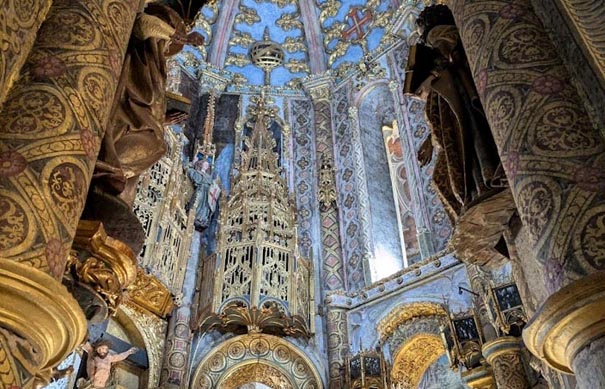 Chœur d'une cathédrale
